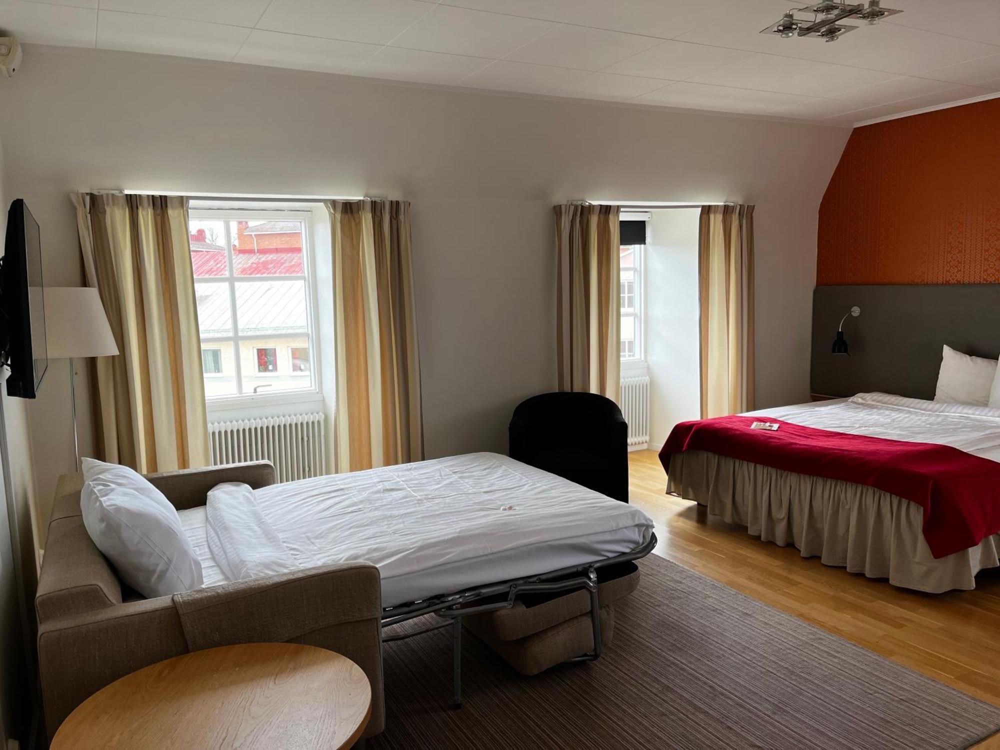 Hotel Bishops Arms Straengnaes Esterno foto
